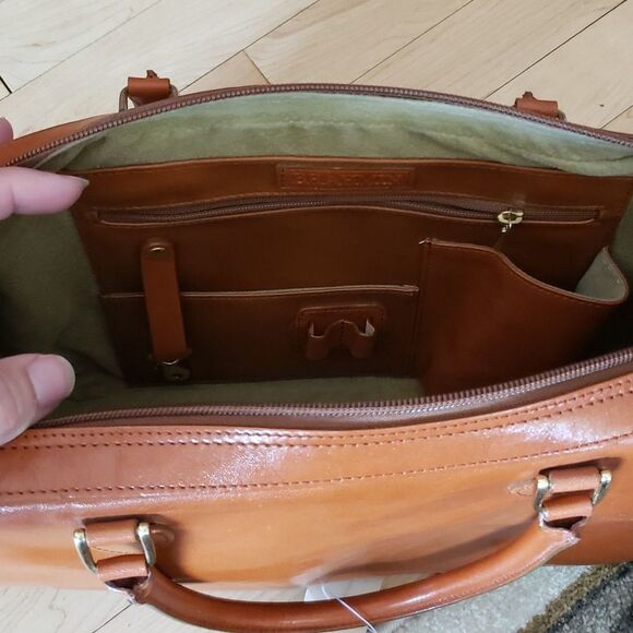 NEW * BRAHMIN Olivia Caramel Hampshire Italian Leather Crossbody Satchel Bag - Picture 8 of 12